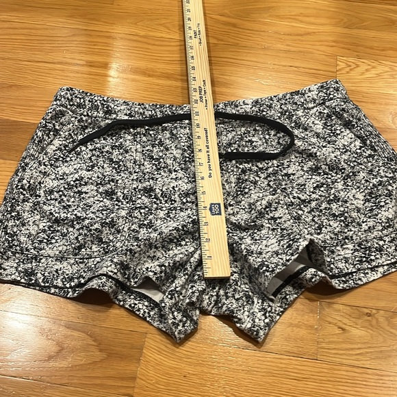 Athleta women’s shorts size xlarge. - Picture 7 of 10